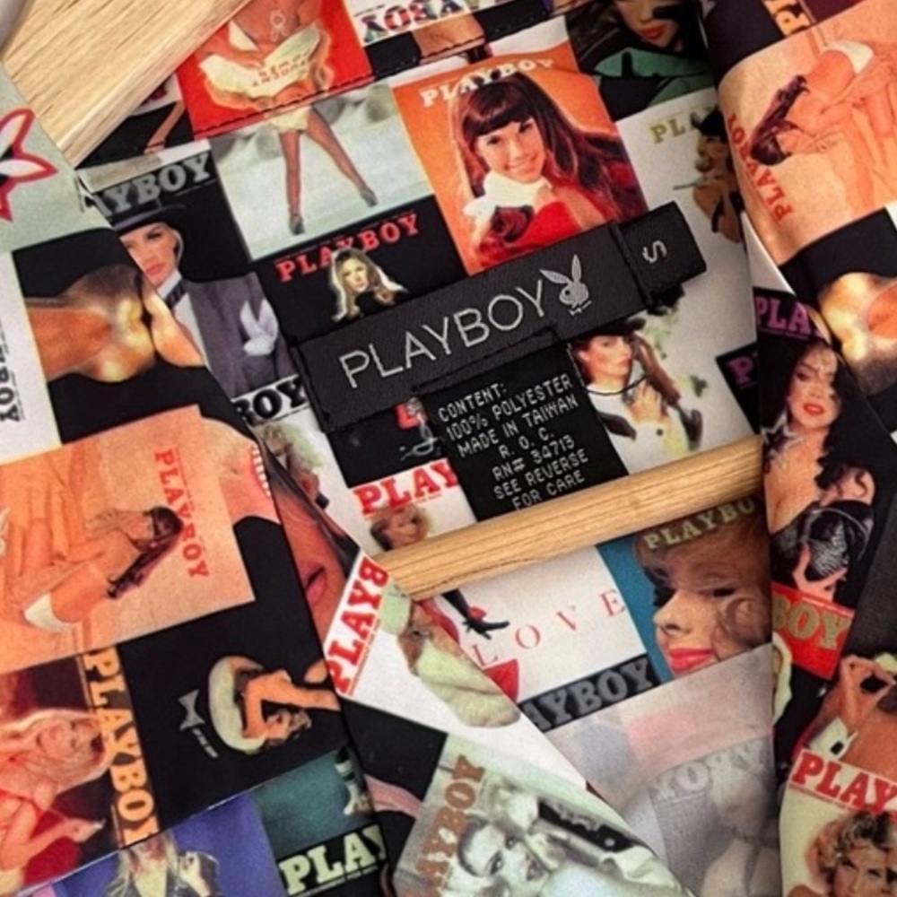 PLAYBOY Graphic Collage Men's Shirt - Picture 3 of 3